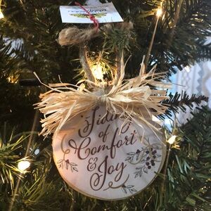 Handmade Christmas Ornament. Aspen wood slice. 4” by 1/2”